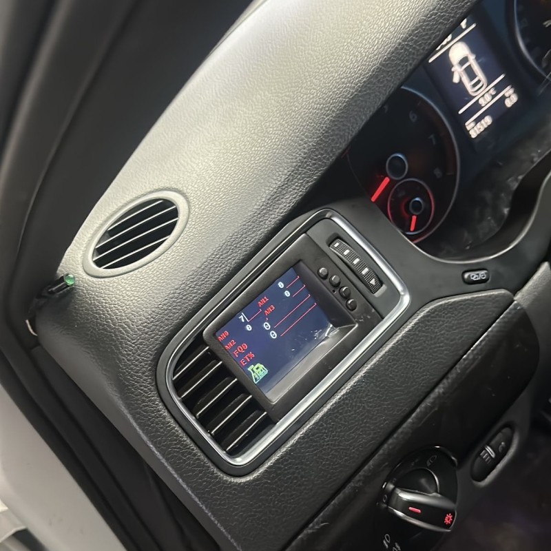 VW-Jetta-Mk6-VentMount VisiCan2025 ( 5. Jenerasyon )